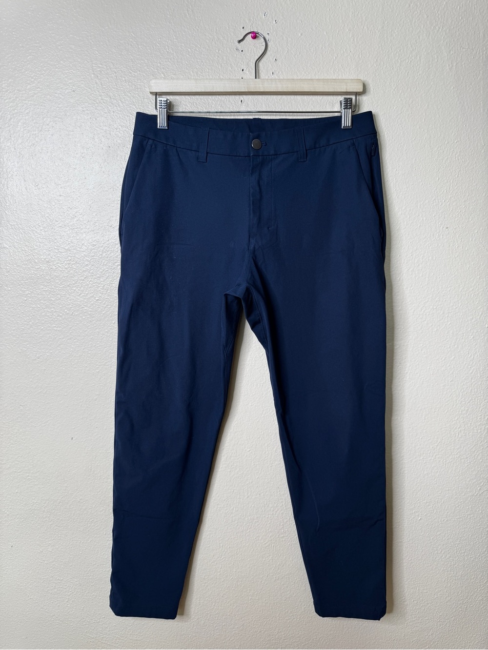 Lululemon Men’s Size 32 Navy Blue Stretch Chino Pants Casual Golf Workwear
